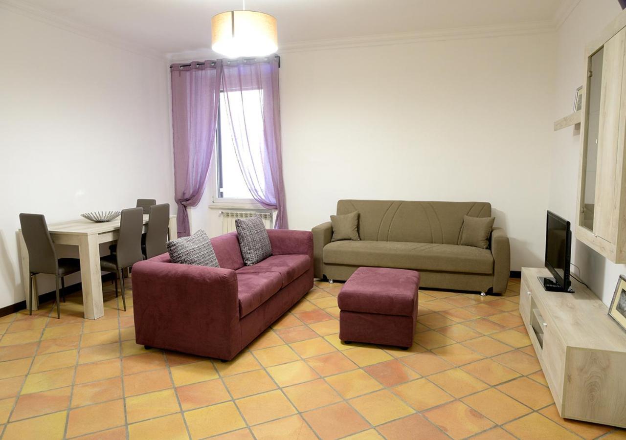 Colosseum Comfortable Apartment روما المظهر الخارجي الصورة
