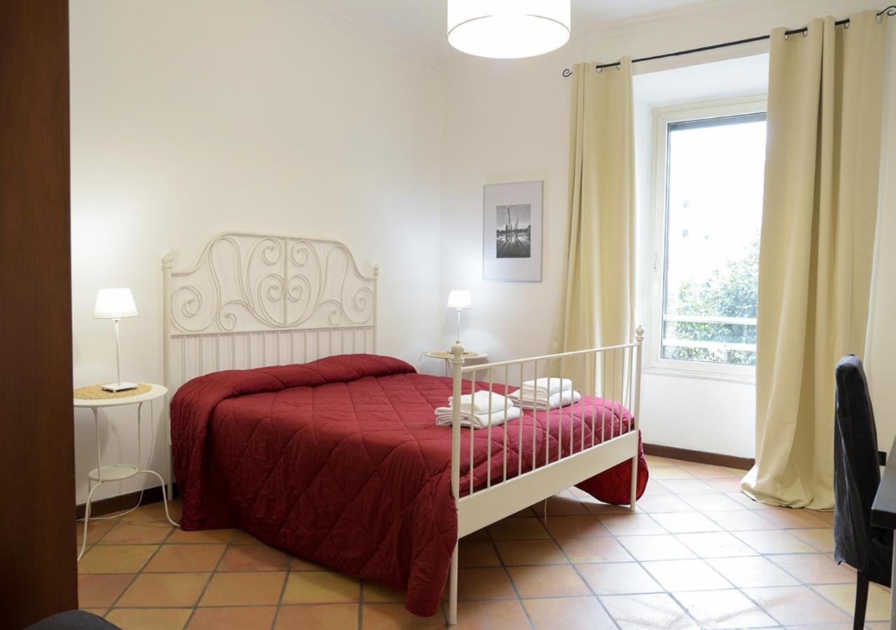 Colosseum Comfortable Apartment روما المظهر الخارجي الصورة
