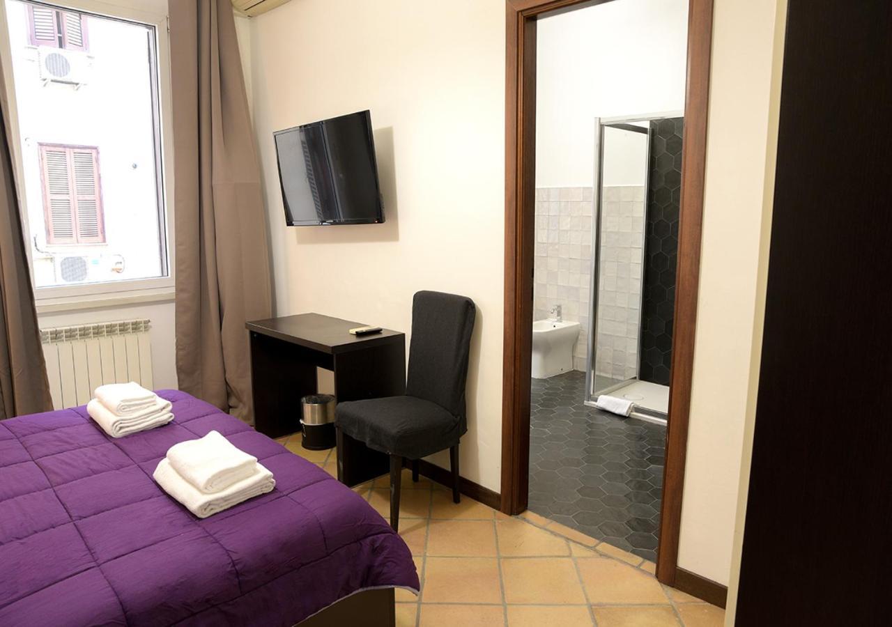 Colosseum Comfortable Apartment روما المظهر الخارجي الصورة