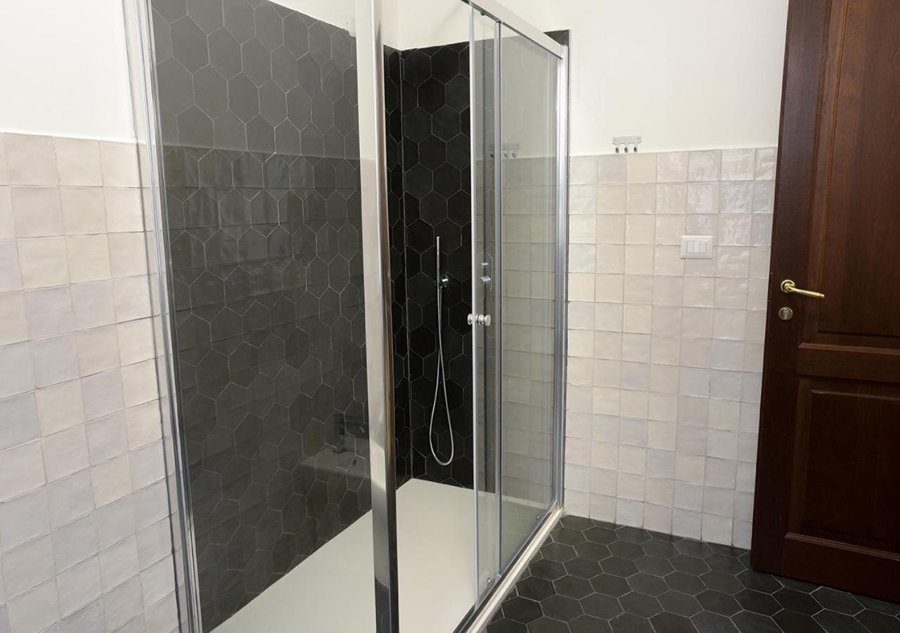 Colosseum Comfortable Apartment روما المظهر الخارجي الصورة