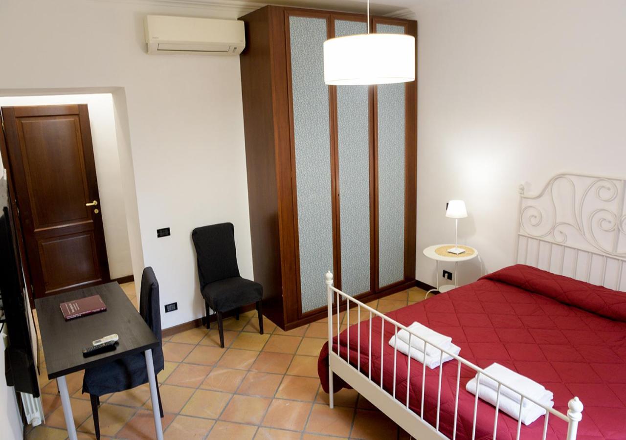 Colosseum Comfortable Apartment روما المظهر الخارجي الصورة