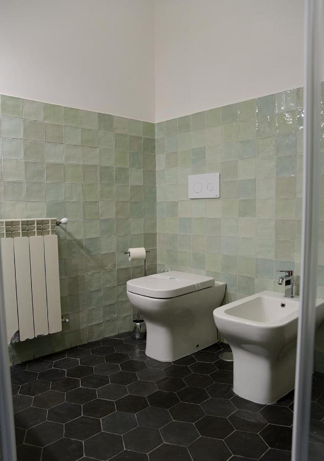 Colosseum Comfortable Apartment روما المظهر الخارجي الصورة