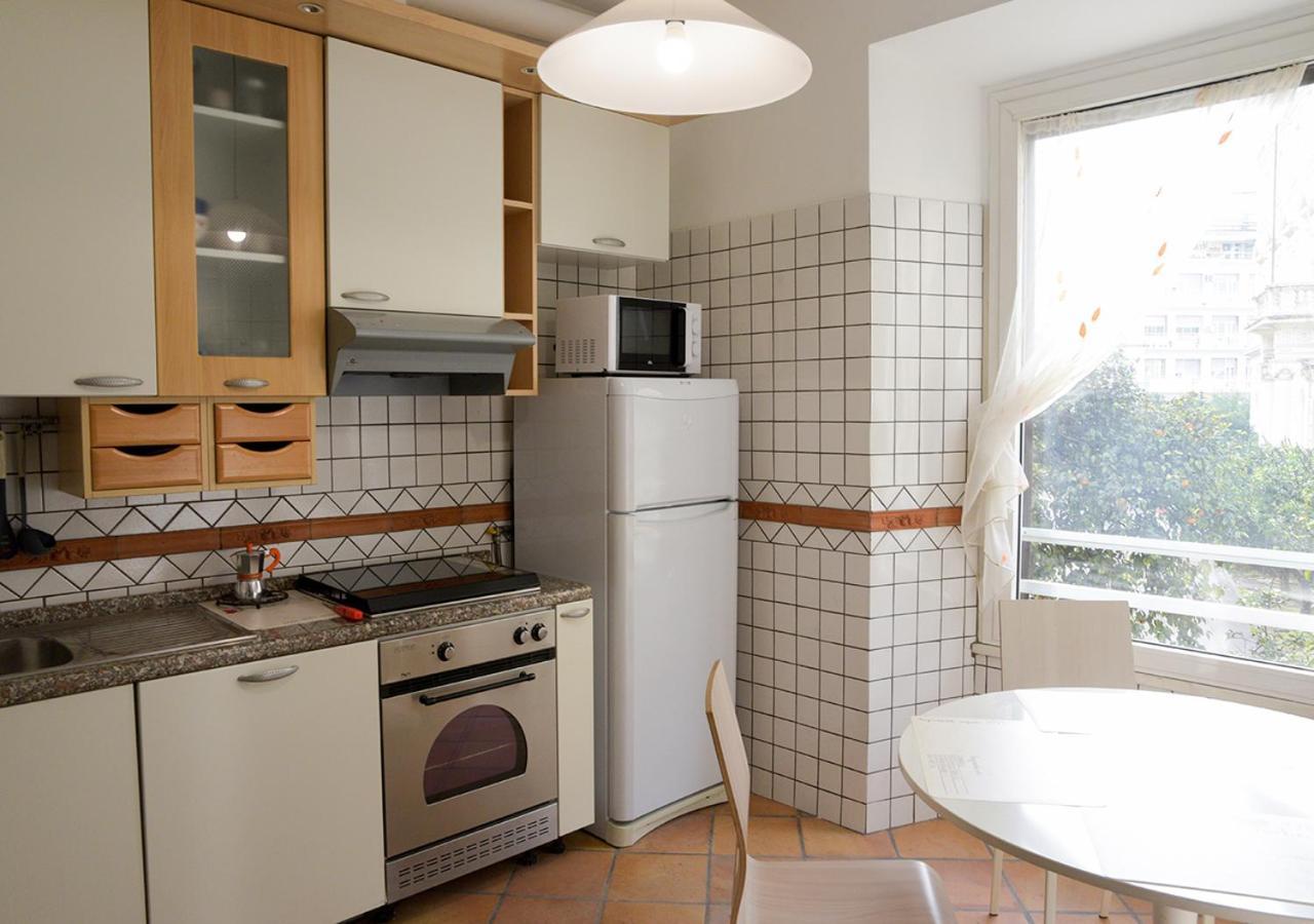 Colosseum Comfortable Apartment روما المظهر الخارجي الصورة